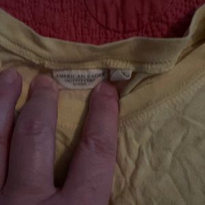 Women’s Medium American Eagle T Shirt